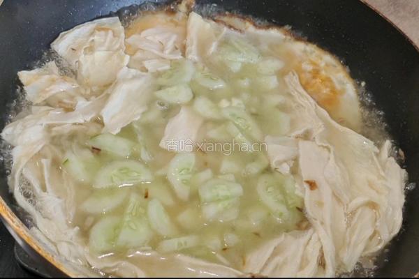 腐竹鸡蛋汤的做法图解10