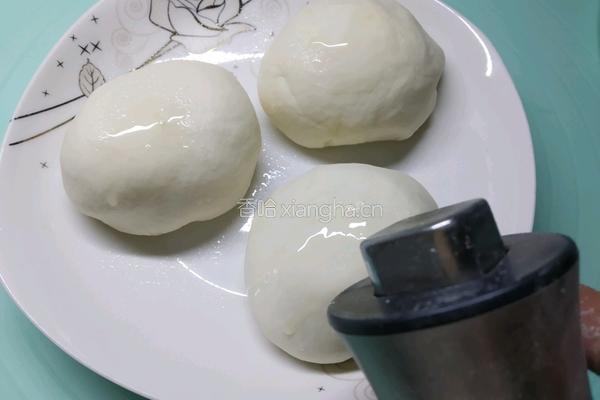 椒盐小油饼的做法图解3