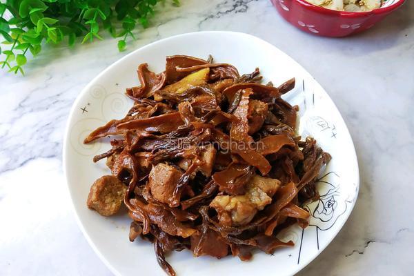 干豆角笋干烧肉的做法图解10