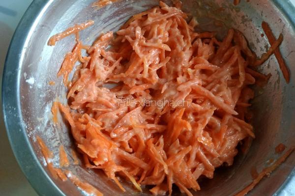胡萝卜丝鸡蛋软饼的做法图解5