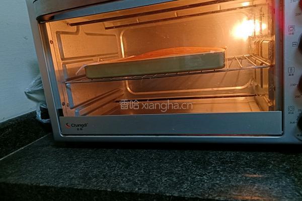 蛋糕卷（菠萝酱）的做法图解8