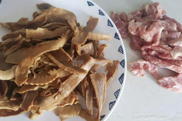 笋干炒肉片的做法图解3