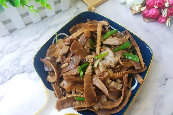 笋干炒肉片的做法图解9