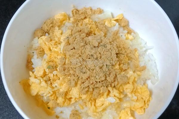 鸡蛋海苔肉松饭团的做法图解9