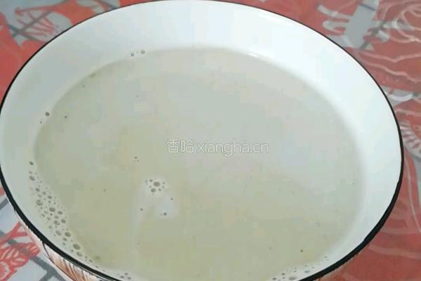 红糖姜枣牛奶的做法图解8