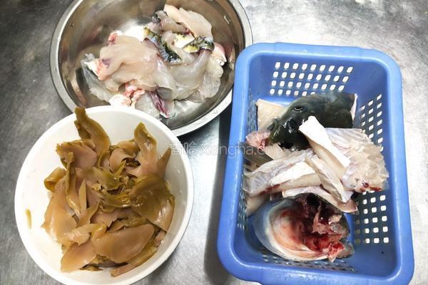 开胃酸菜鱼的做法图解1