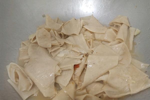韭菜炒豆皮的做法图解7