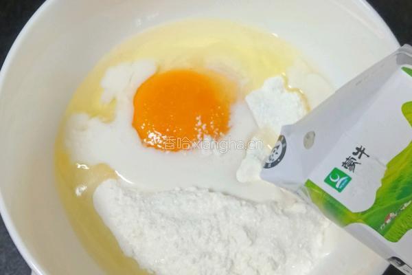 香肠鸡蛋饼串串的做法图解4