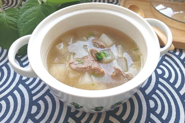 牛肉萝卜汤的做法图解12