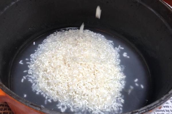 芹菜莲藕瘦肉粥的做法图解2