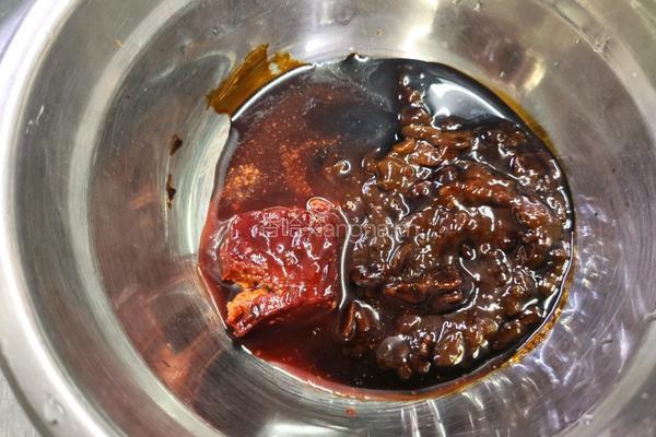 麻辣酱香鸭的做法图解4