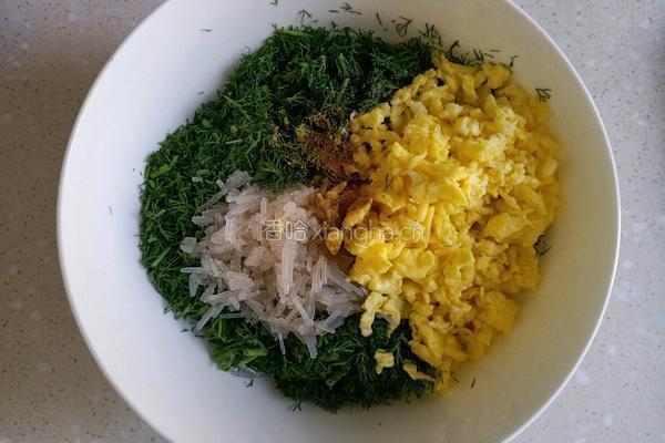 茴香鸡蛋馅包子的做法图解7