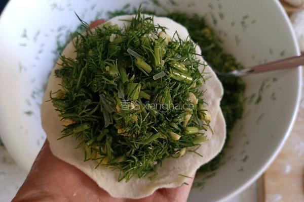 茴香鸡蛋馅包子的做法图解12