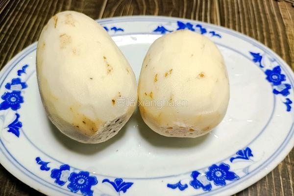 酸辣藕丁的做法图解1