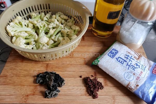 炝菜花的做法图解1