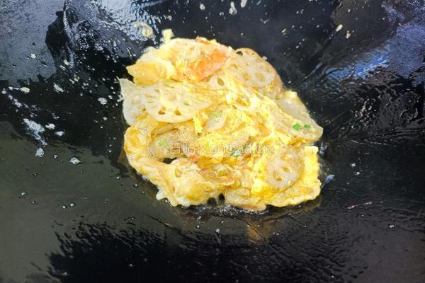 鸡蛋滑藕片的做法图解4