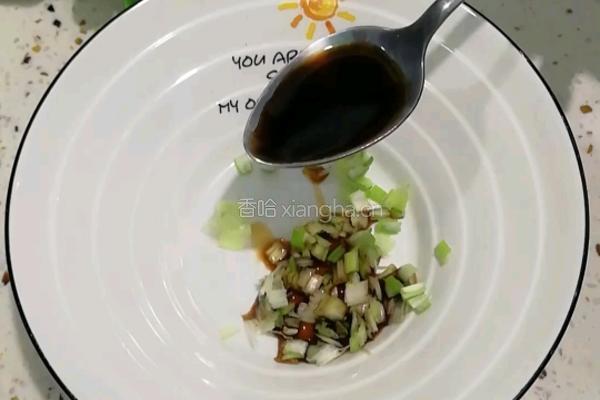 捞汁手擀面的做法图解4