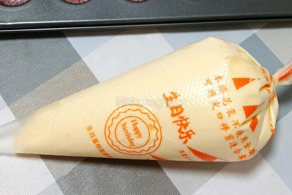 葡萄干小蛋糕的做法图解15