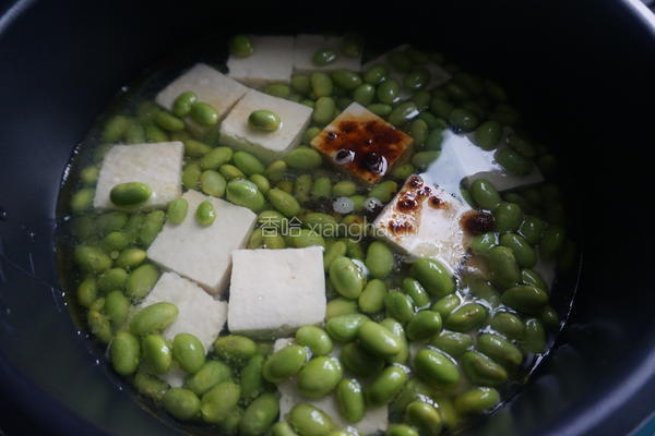 毛豆炖臭豆腐的做法图解5