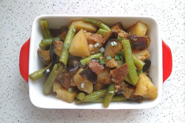 土豆茄子炖豆角的做法图解8