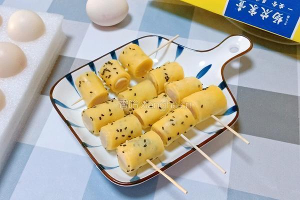 香肠鸡蛋饼串串的做法图解13