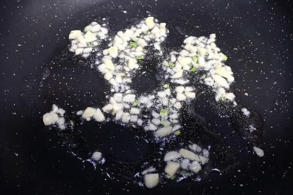 花菜炒香肠的做法图解7