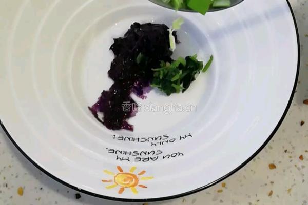 紫菜蛋花汤的做法图解3