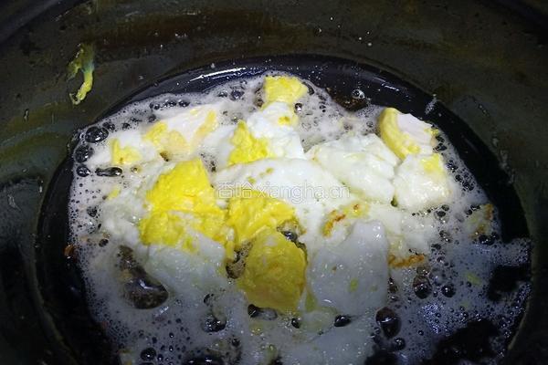 裙带菜豆腐汤的做法图解5