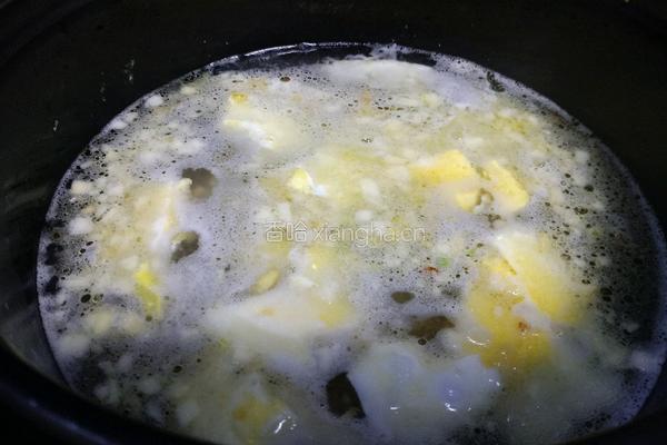 裙带菜豆腐汤的做法图解7