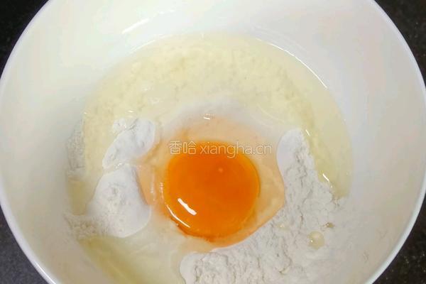 蔓越莓牛奶鸡蛋饼的做法图解3