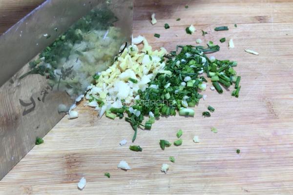 香菇小白菜肉包子的做法图解5