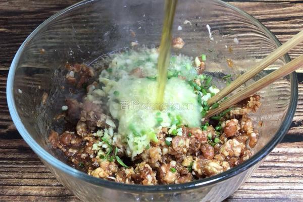 香菇小白菜肉包子的做法图解6