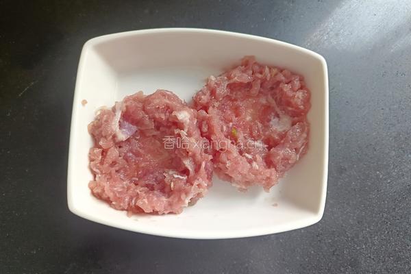 肉糜窝蛋的做法图解2