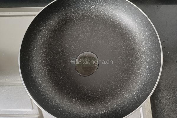 无粉的金针菇鸡蛋饼的做法图解8