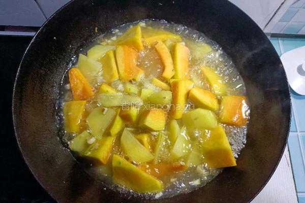 南瓜炖土豆的做法图解7