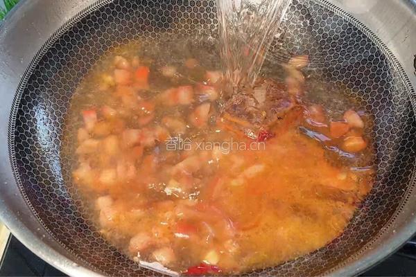 酸汤土豆粉的做法图解3