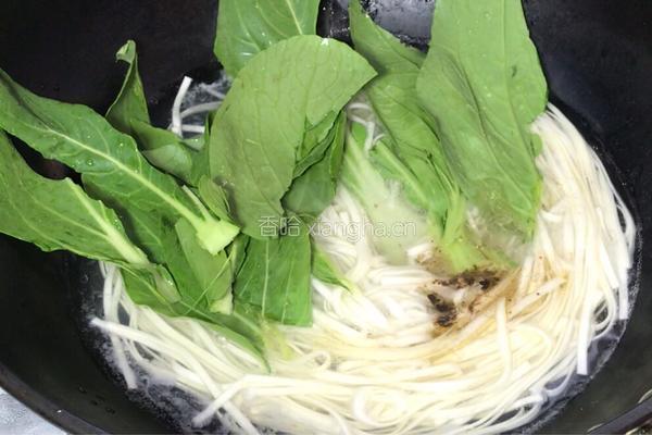 青菜虾仁汤面的做法图解4