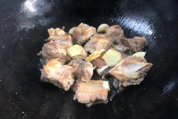 蜜汁排骨的做法图解3
