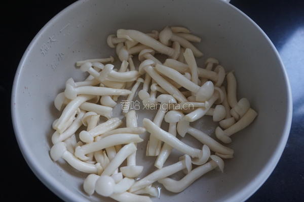 椒香白玉豆腐羹的做法图解2