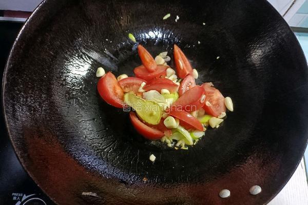 土豆炖茄子的做法图解10
