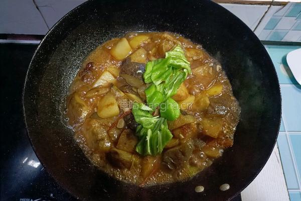 土豆炖茄子的做法图解16