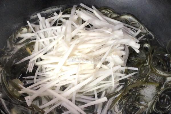 萝卜丝海带汤的做法图解6