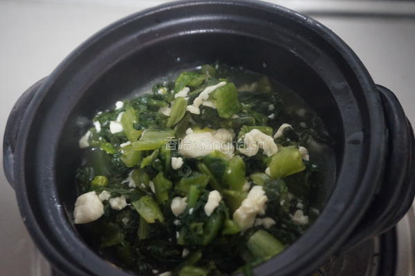 莴笋叶豆腐煲的做法图解5