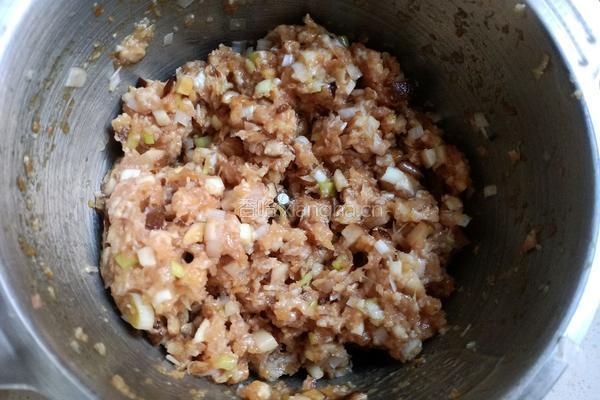 香菇鲜肉馄饨的做法图解5