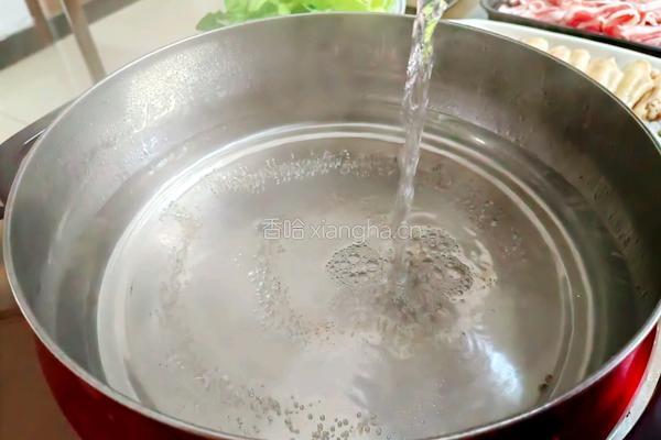 泰式冬阴功火锅的做法图解2