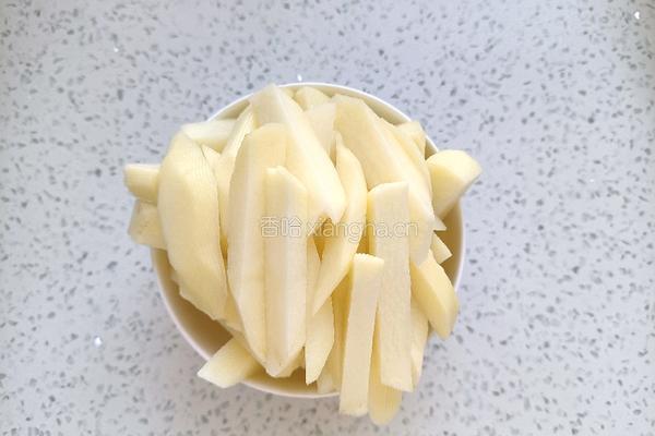 土豆炖豆角焖面的做法图解2