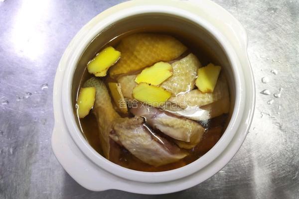 客家黄酒炖鸡的做法图解3