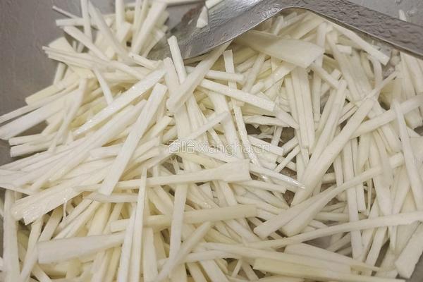 茭白炒肉的做法图解9