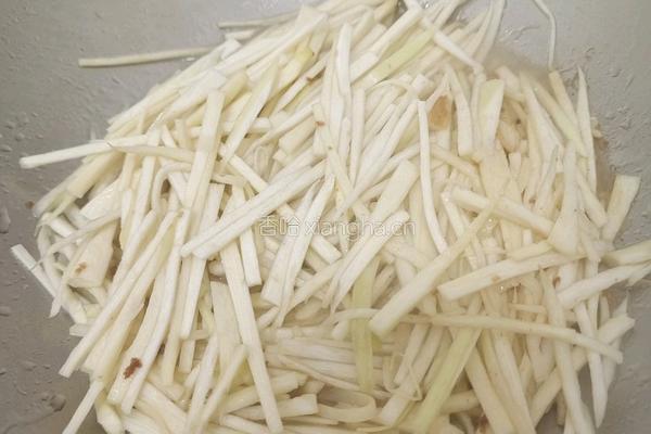 茭白炒肉的做法图解10