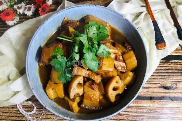 红烧肉炖莲藕的做法图解10